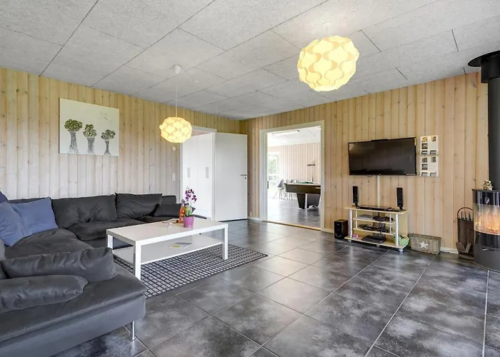 Janita - 800m From The Sea By Interhome *