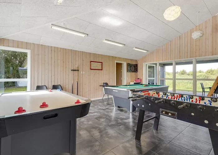 Holiday home Janita - 800m From The Sea By Interhome *